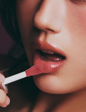 Vita Glow Lip Oil - Cozy Fig 4.5g