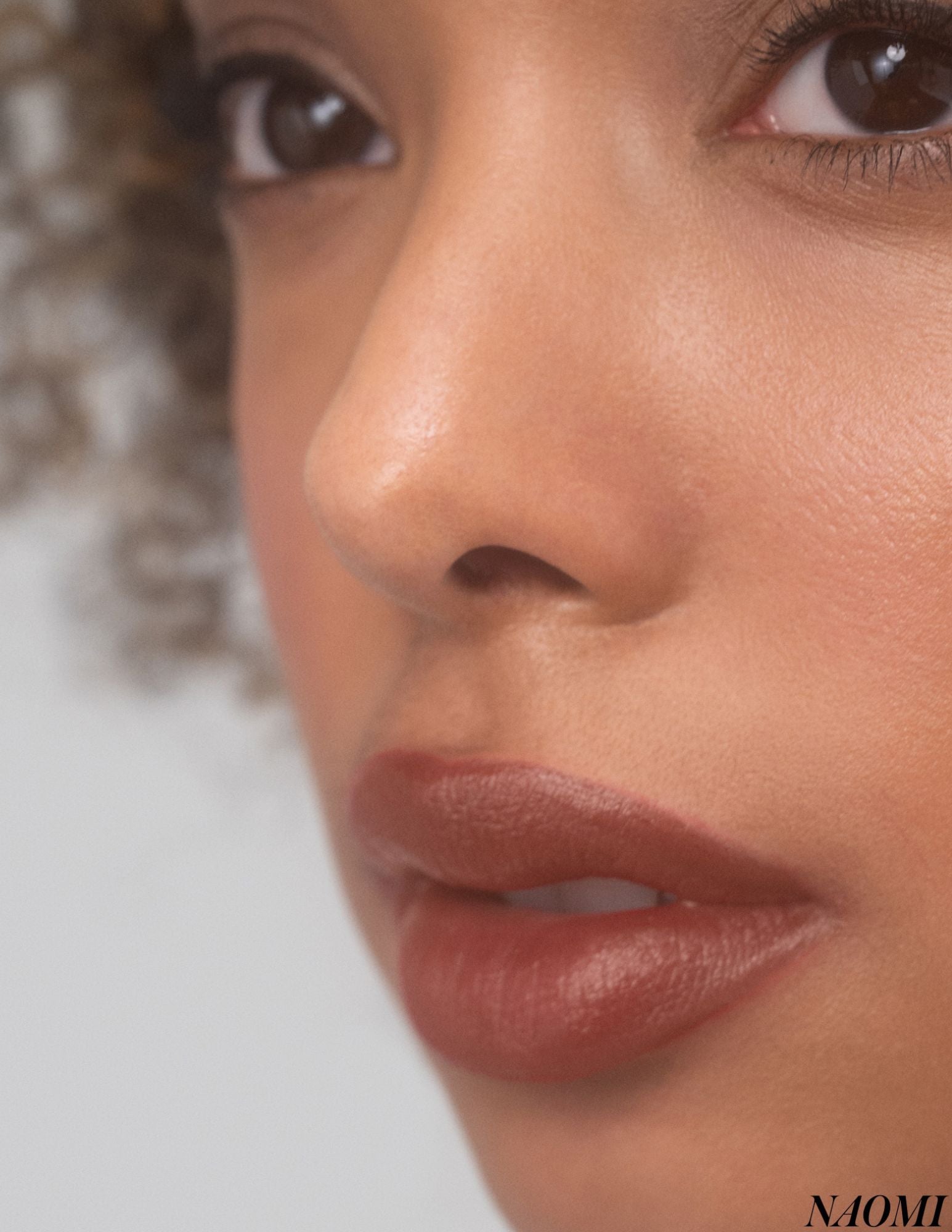 Legendary Serum Lipstick: The Nudes