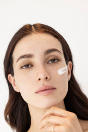 Hyaluronic Acid Watery Sun Gel - Protector Solar SPF50+ isntree