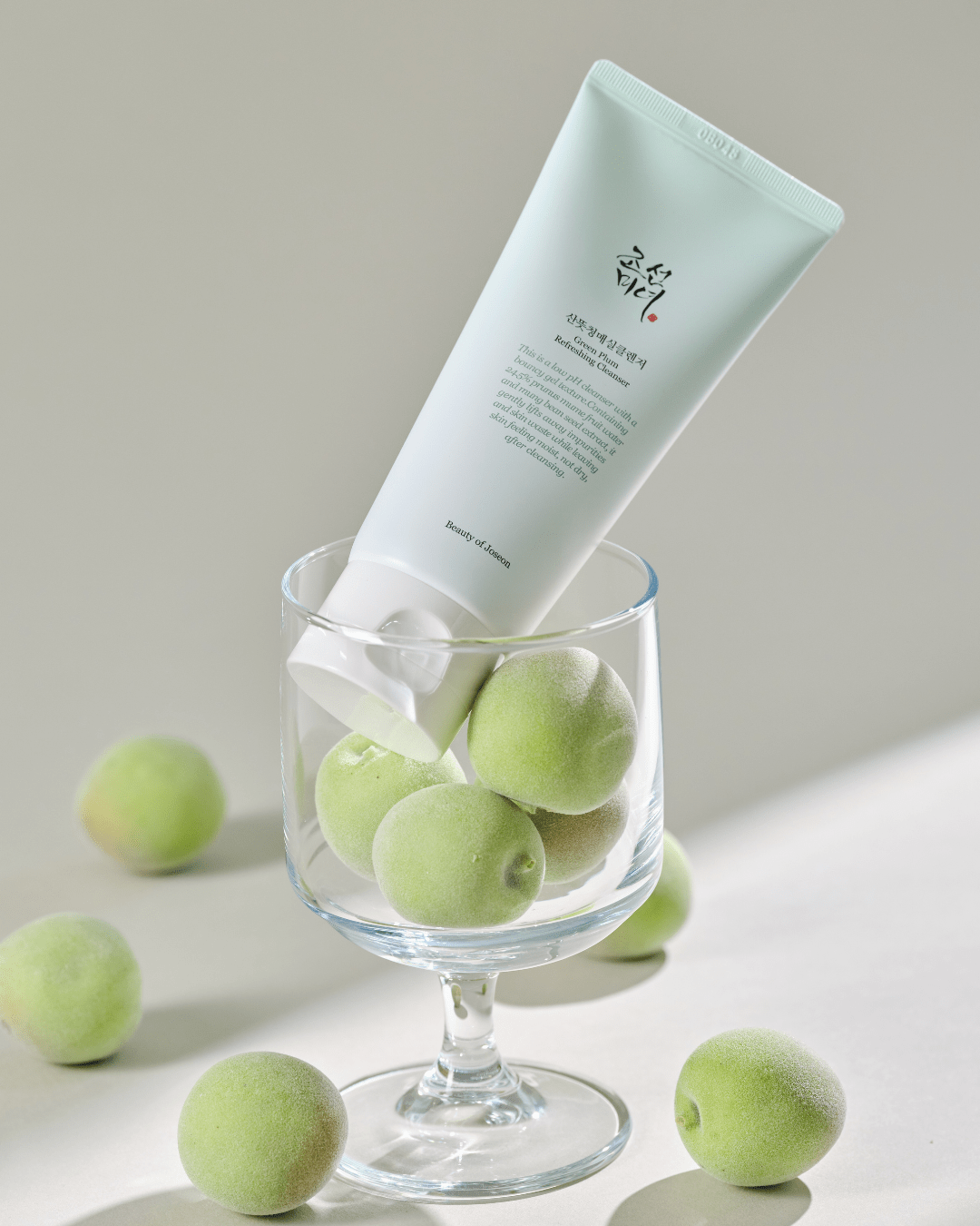 Green Plum Refreshing Cleanser 100ml
