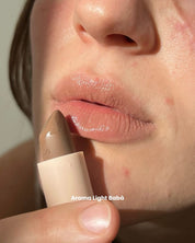 Aroma Light Moisturizing Glossy Lipstick | Labial Hidratante