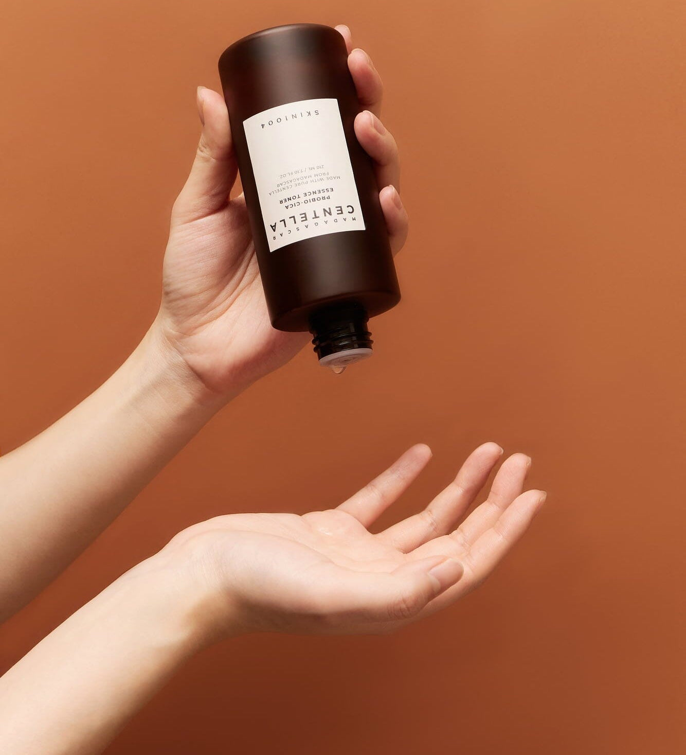 Madagascar Centella Probio-CICA Essence Toner Skin 1004 