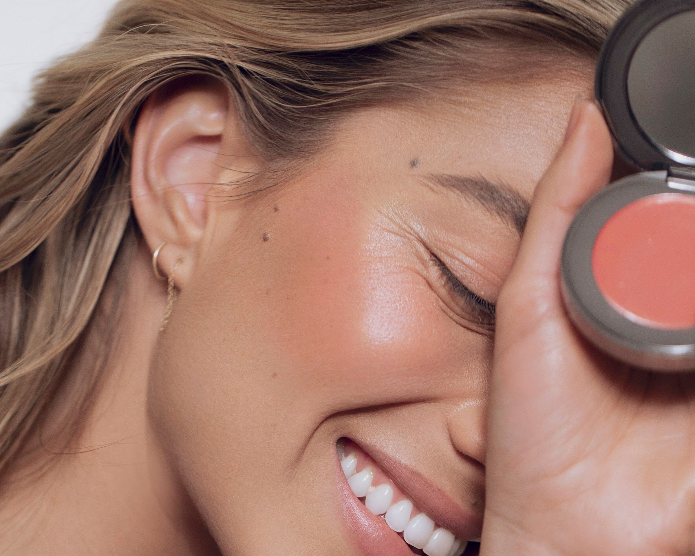 Cheeky Blush | Rubor en crema RÓEN BEAUTY 