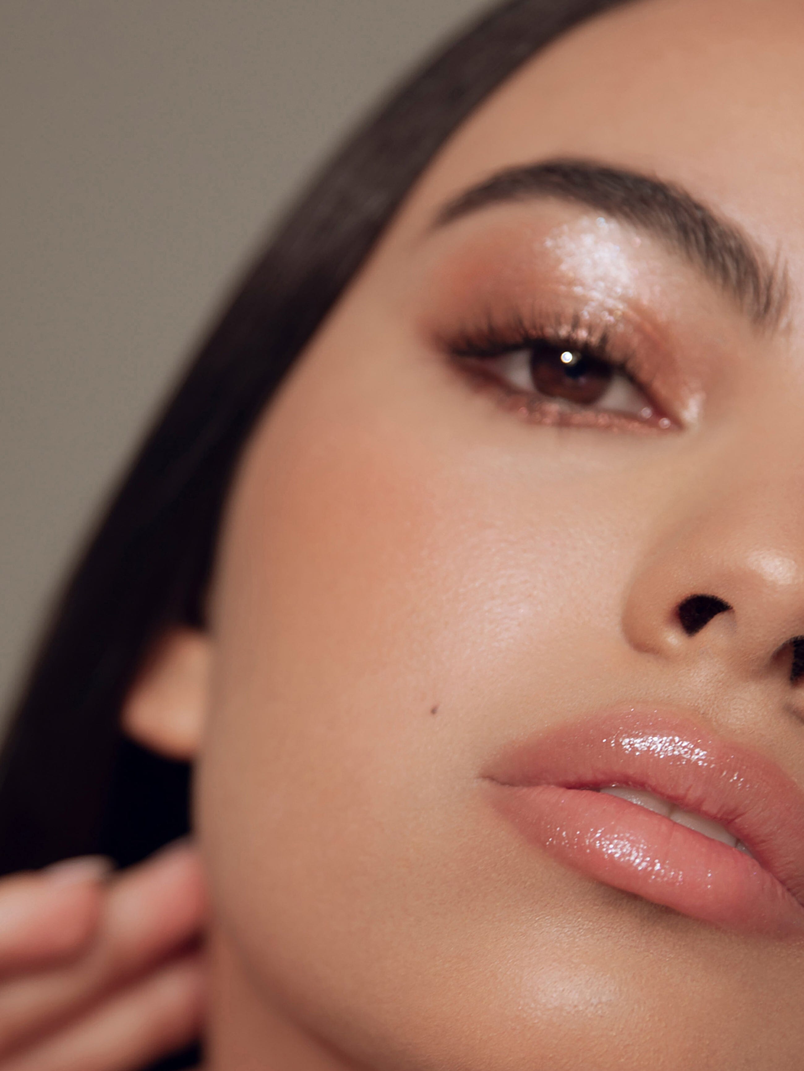 Kiss My. Liquid Lip Balm Shimmer RÓEN BEAUTY 