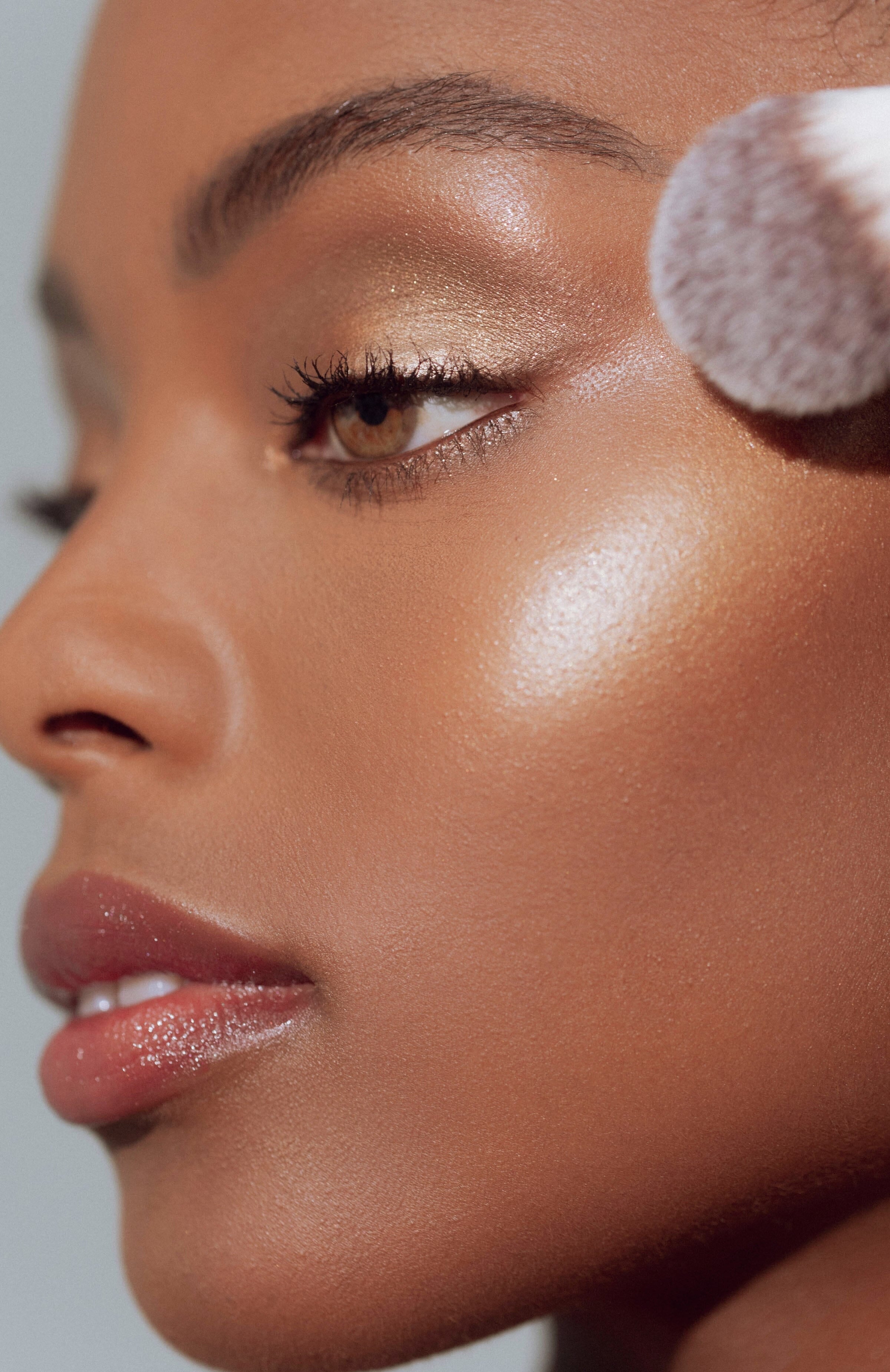 RóGlow Skin Stick | iluminador en barra RÓEN BEAUTY 